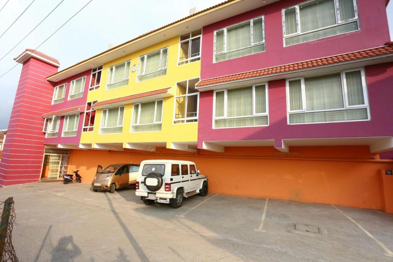 Mmr Holiday Inn Ooty Extérieur photo